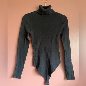 Abercrombie & Fitch ribbed turtleneck bodysuit Large